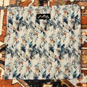 Skida Alpine Fleece Neckwarmer in Ice Fall